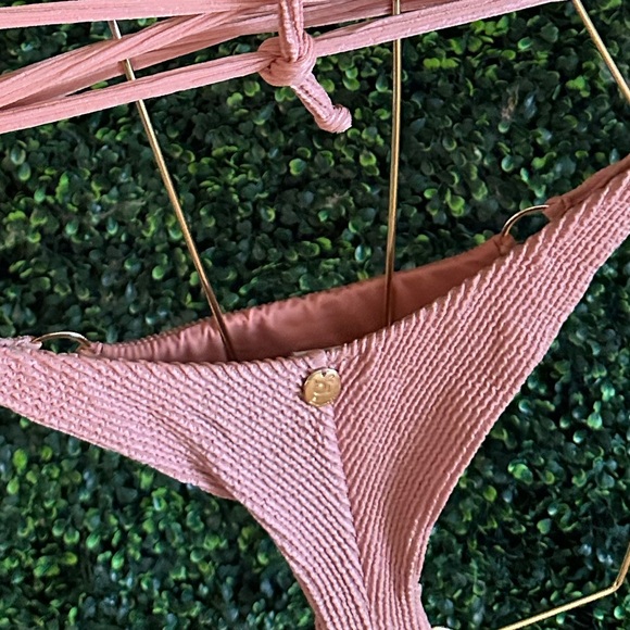 Brazilian bikini peach color size M - Picture 4 of 5